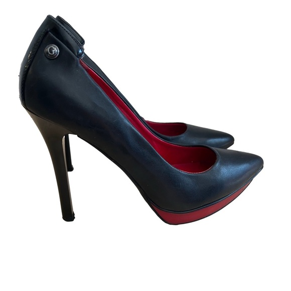 Guess Shoes - Guess Leather Heels/Size 6